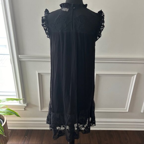 Velvet by Graham & Spencer Black Lace Dress - Picture 5 of 6